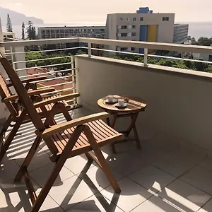 Dona I House - In With Free Parking , Funchal (Madeira) Portugal